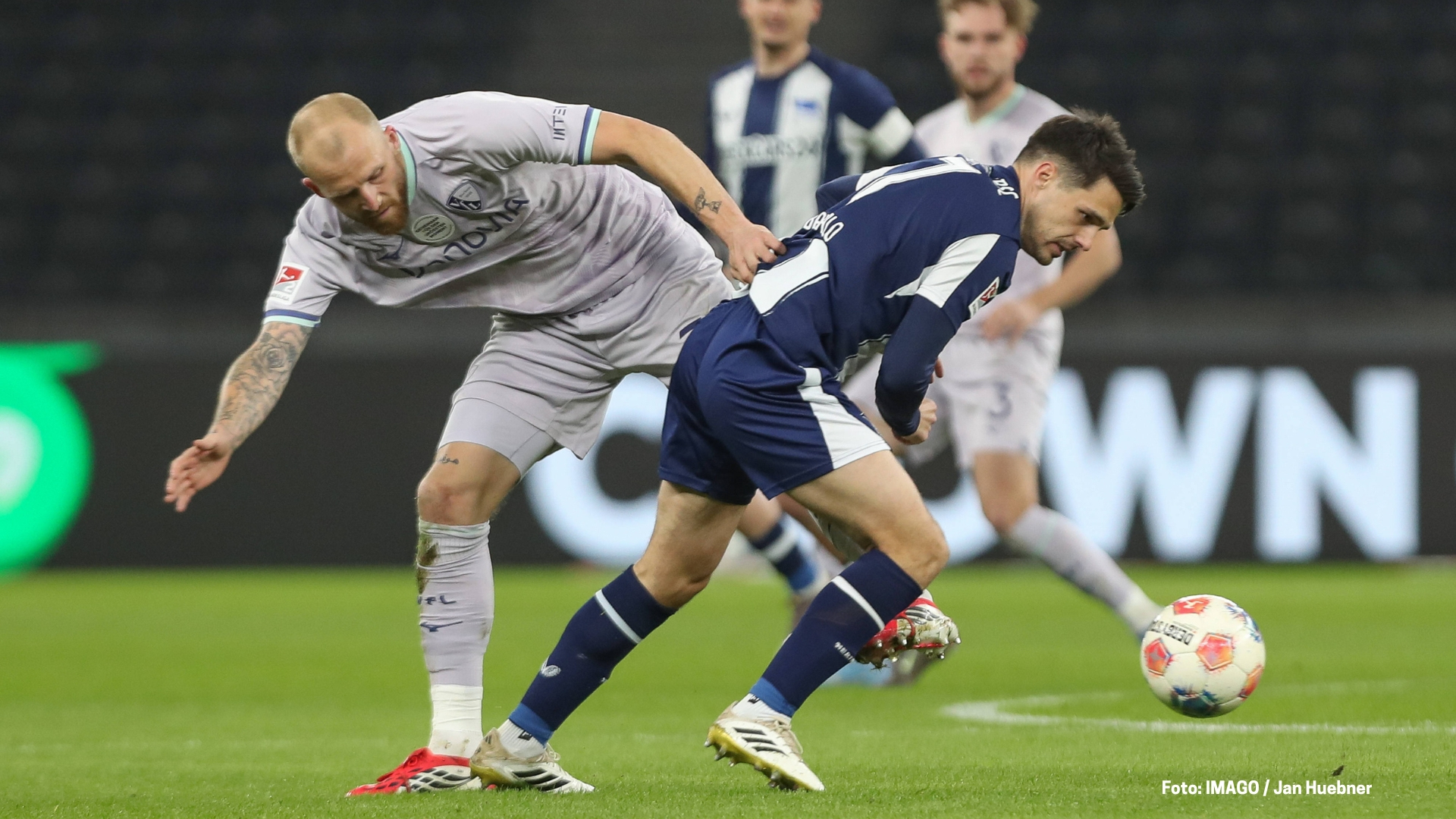 Der VFL Bochum und Hertha BSC Berlin eröffnen die 2.Bundesliga! Doch was kostet euch die Dauerkarte im Vergleich?