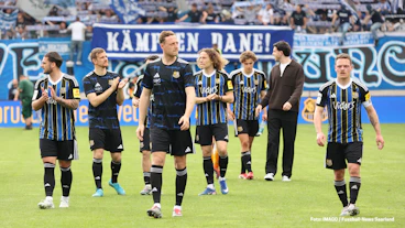 Das Team des 1 FC Saarbruecken im April 2026