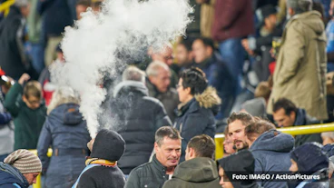Fussballstadien Raucher