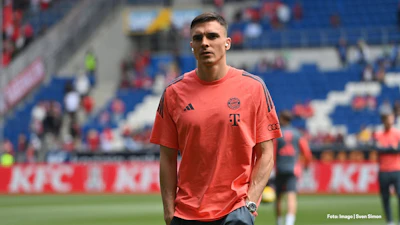 Joao Palhinha vom FC Bayern Muenchen vor dem Spiel