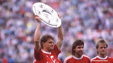 Roland Wohlfahrt vom FC Bayern Muenchen