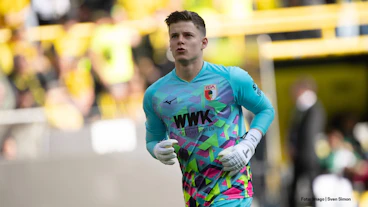 Finn Dahmen vom FC Augsburg