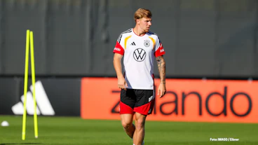 Finn Jeltsch beim DFB im September 2026