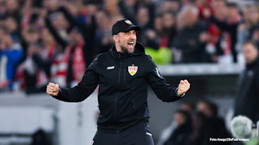 Sebastian Hoeness vom Vf B Stuttgart im DFB Pokal Halbfinale