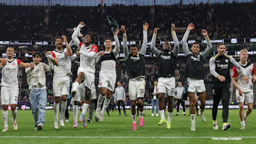 Das Team von Eintracht Frankfurt nach dem Spiel gegen RB Leipzig