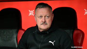 Roland Virkus beim Auswaertsspiel von Borussia Mgladbach bei Bayer 04 Leverkusen im September 2025
